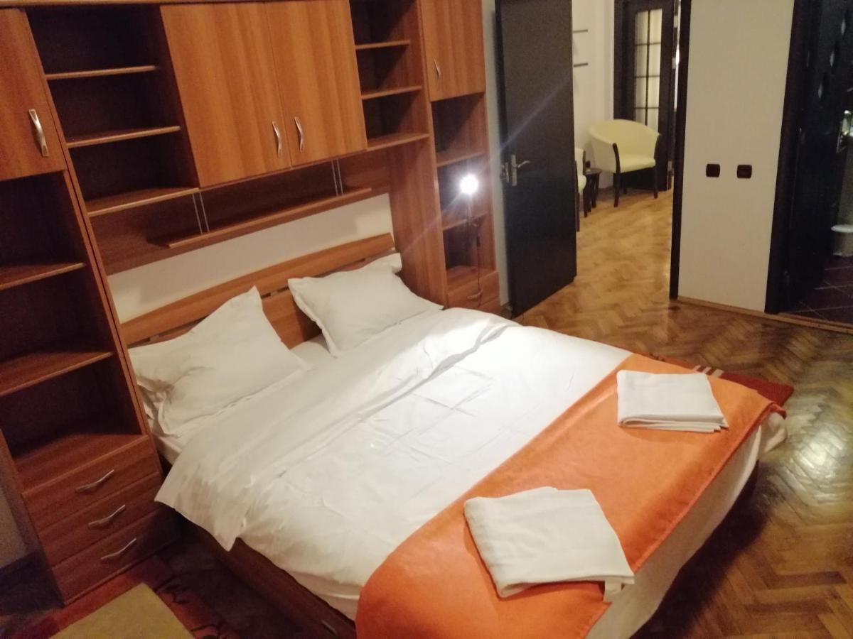 Apartament Athenee Palace ブカレスト エクステリア 写真